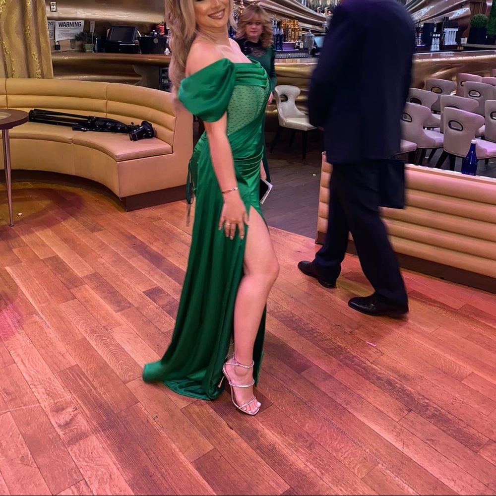 Miss circle dress
